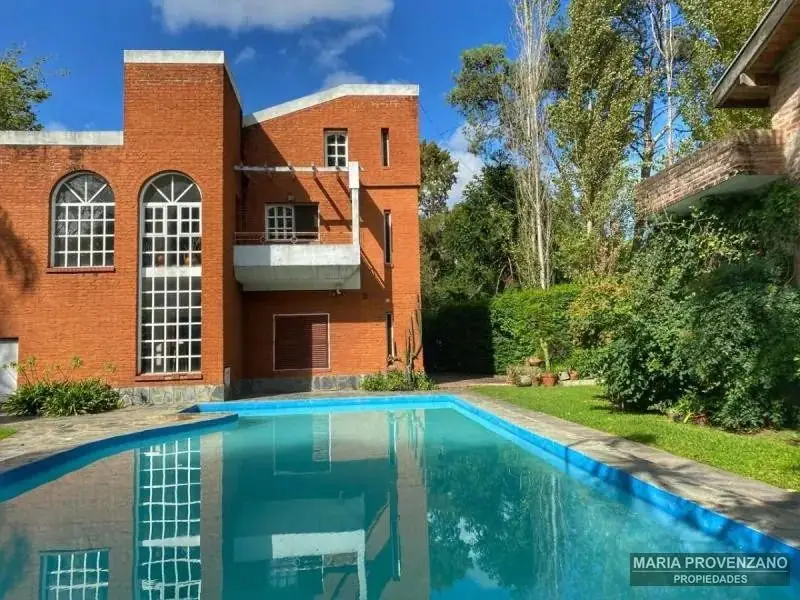 Casa en Villa Gobernador Udaondo, Ituzaingó