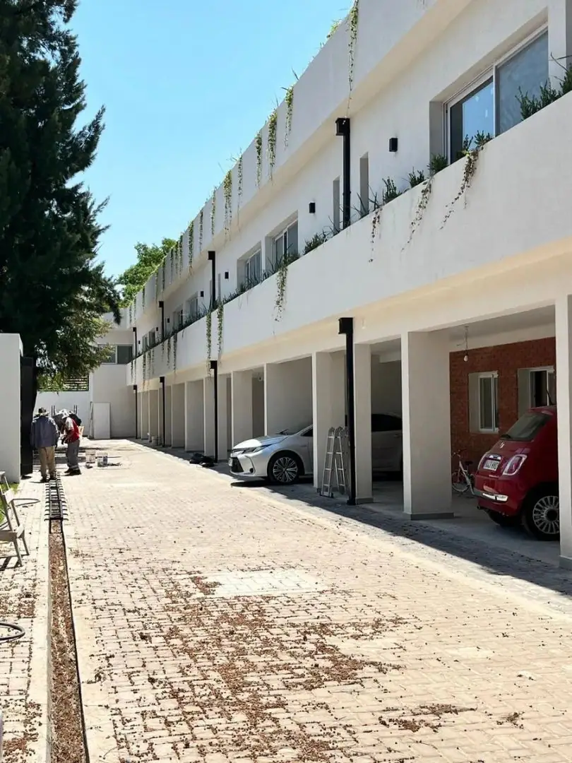 Departamento en Villa Gobernador Udaondo, Ituzaingó