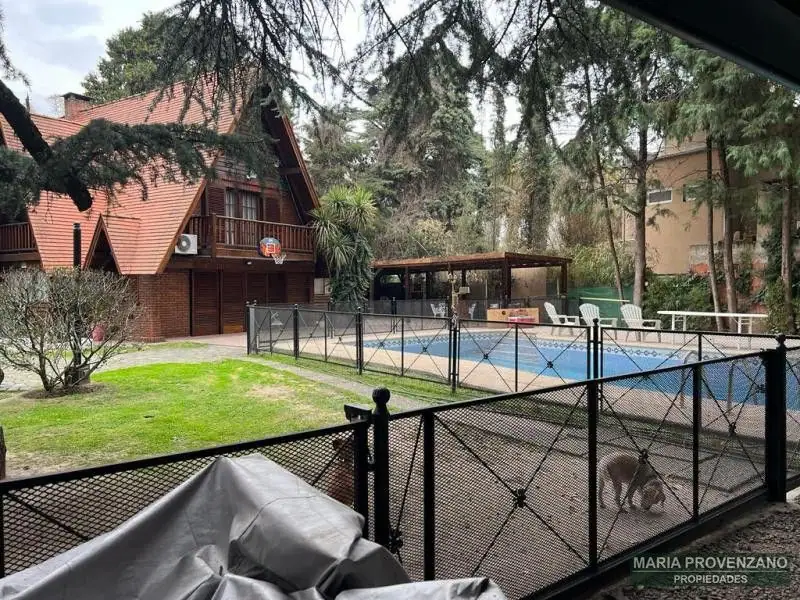 Casa en Parque Leloir, Ituzaingó